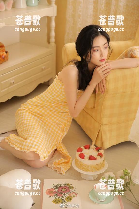 打开“399.su”网页，尴尬观众加倍！