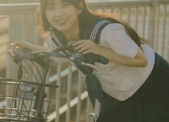 对于“51cg.com”网址的爆料，我只是想“哦，原来如此”一下就好了，不想深究。