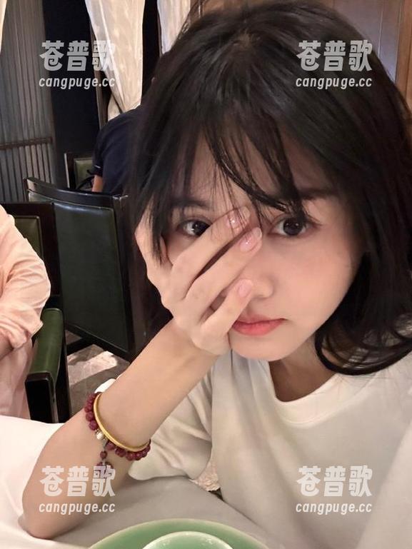 51吃瓜网 51吃瓜网,首页带你从“看一眼”到“抖个不停”的神奇旅程。