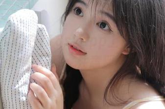 在718sxapp上，今天的瓜好像有点‘辣’耶，注意别烫到自己哦！