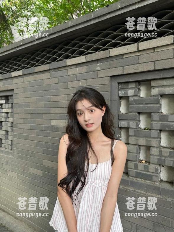 不怕黑，五一吃瓜苹果版黑料让你乐个不停，真想多点这个！