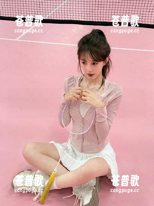 五一吃瓜的最热线路，带你走进今日的大瓜马戏团！