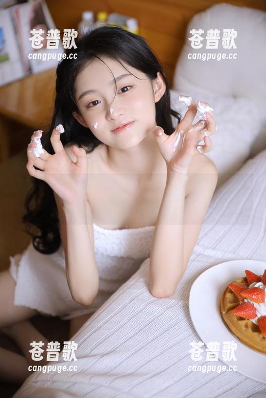 在五一吃瓜官网网页版上，永久的荒诞和滋味是绝配。