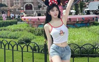 冲哥精选带你看视频，偶尔的灵魂抚慰…心情跟着作品波动洗礼。