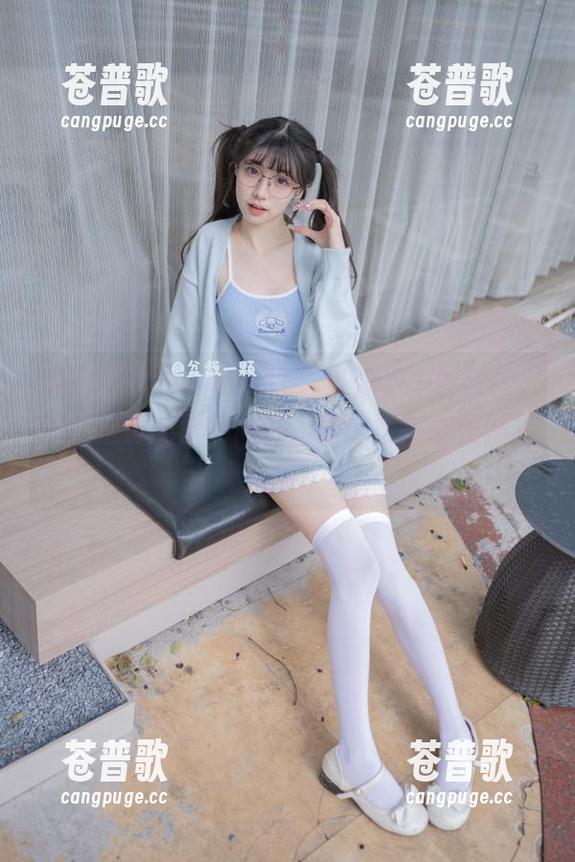 吃瓜网 “吃瓜网91”真的是个好去处,尤其是那免费的内容,眼球忙得都快跟不上了…
