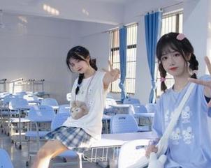 吃瓜视频app首页，社交媒体说的事，竟然连我肚子里的瓜也能帮我消化！