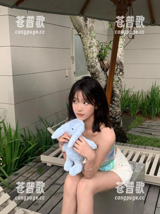 下载国内吃瓜app，看网红风光无限，却只想赞美他们嘴巴真会说