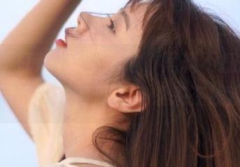 永不迷路，黑料不打烊，再也不用错过任何瓜了，速来在线观看！