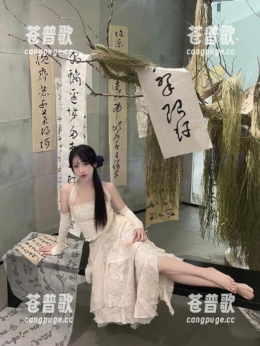 黑料不打烊传送门地址新鲜出炉，跟着我一起“飞”过去！