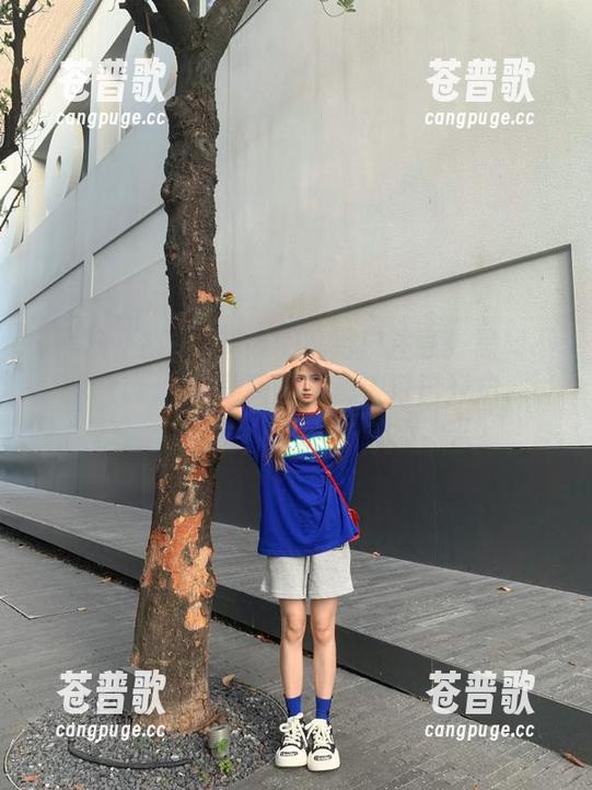 苹果手机用户注意！黑料不打烊tttzzz苹果版的神秘入口已开启，说不定藏着啥料呢？