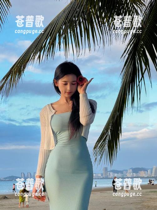 我觉得“黑料不打烊”改名叫“八卦跑不掉APP”挺合适的，感觉就是一场持久战。